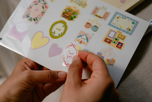 ملصقات عام البهجة